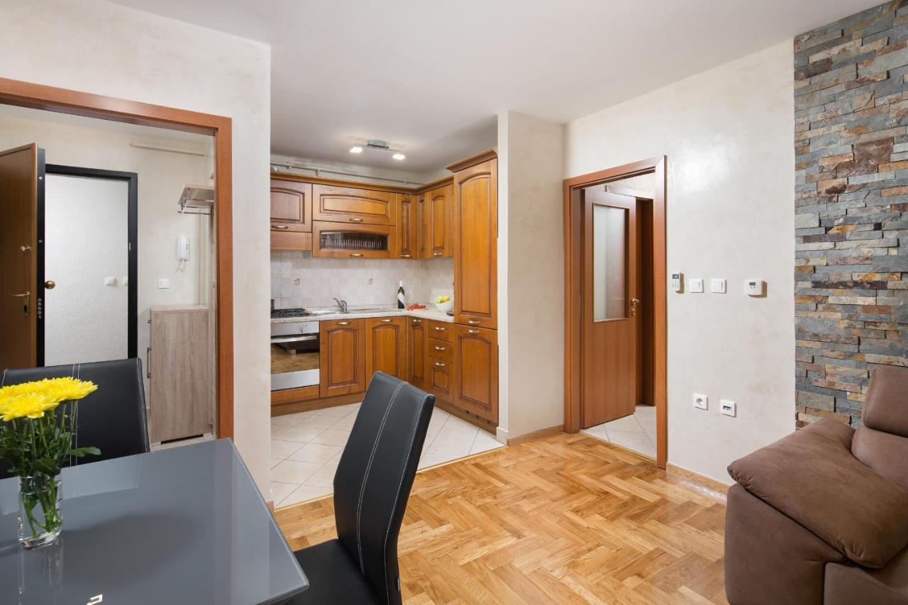 Luxury Apartments Casablanca/Vivaldi Pula Zewnętrze zdjęcie